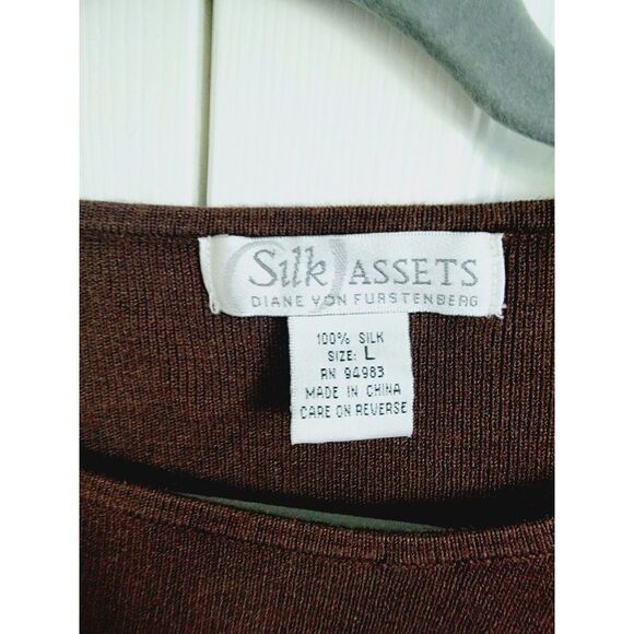 Diane Von‎ Furstenberg Silk Assets L  Sweater Button Bell Sleeve Choc. Brown - Picture 4 of 5